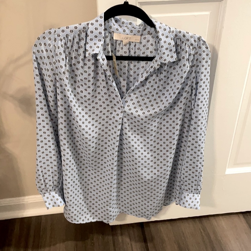 LOFT Women’s work blouse